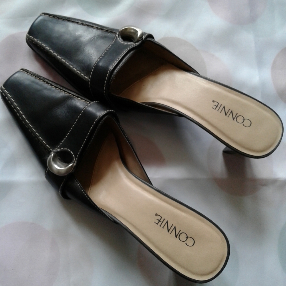 Shoes - Picture 2 of 6